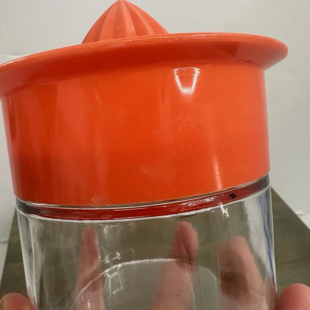 Vintage Gemco Orange Plastic Hand Juicer With Glass Jar Base 12-ounce Capacity